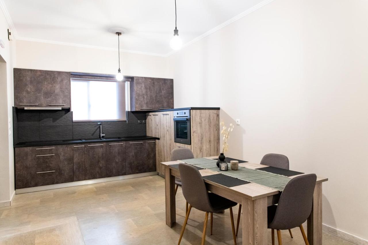 Walnut Home Apartment Near Ancient Olympia Kréstena 外观 照片