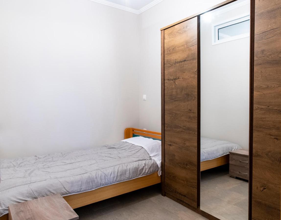 Walnut Home Apartment Near Ancient Olympia Kréstena 外观 照片